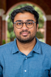 Abhishek Phadke headshot